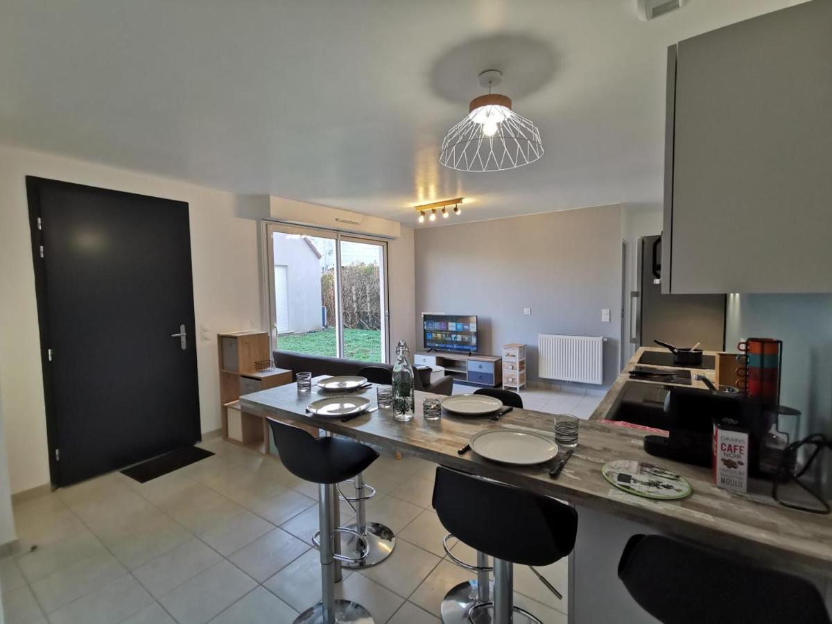 Villa 5 Chambres - 3 Salles De Bain Etampes-sur-Marne Εξωτερικό φωτογραφία