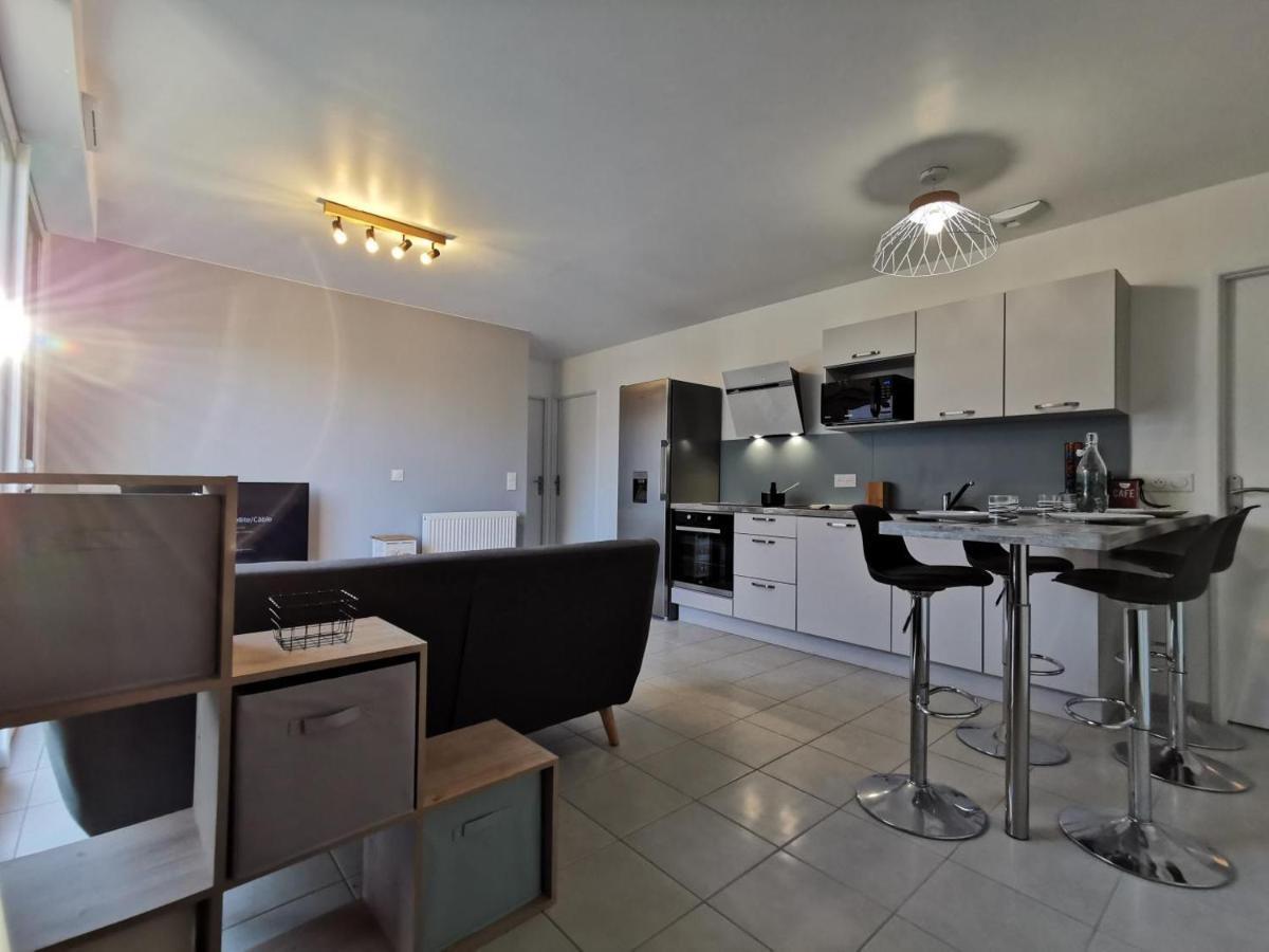 Villa 5 Chambres - 3 Salles De Bain Etampes-sur-Marne Εξωτερικό φωτογραφία