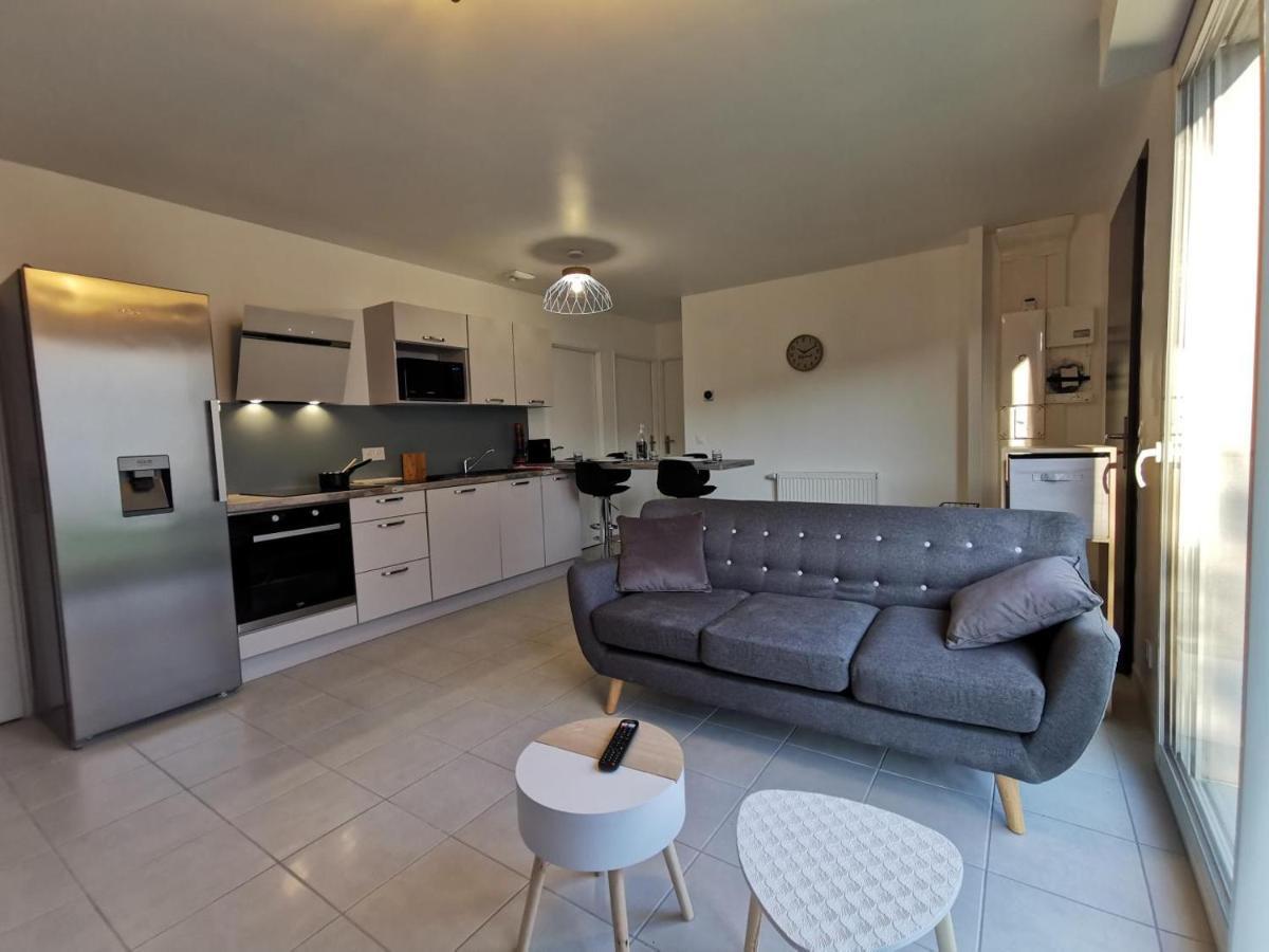 Villa 5 Chambres - 3 Salles De Bain Etampes-sur-Marne Εξωτερικό φωτογραφία