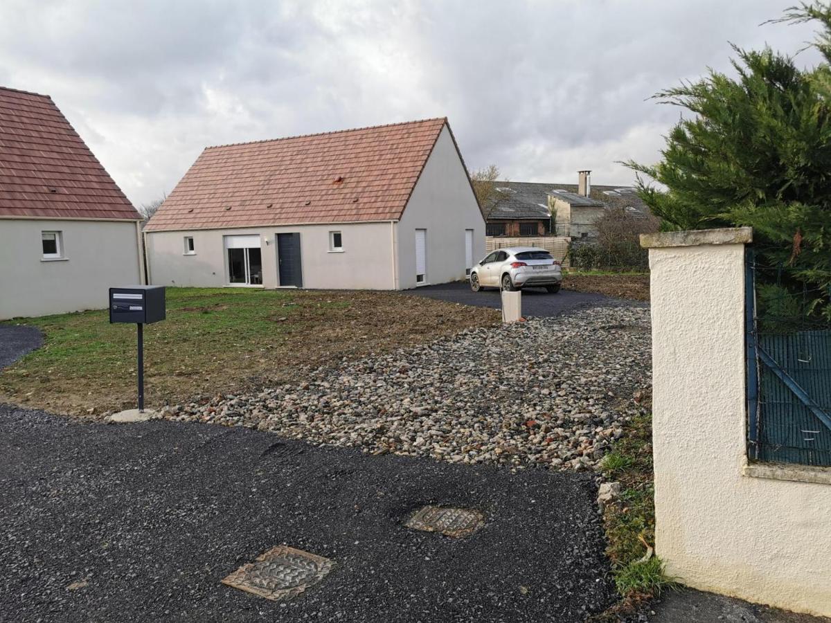 Villa 5 Chambres - 3 Salles De Bain Etampes-sur-Marne Εξωτερικό φωτογραφία